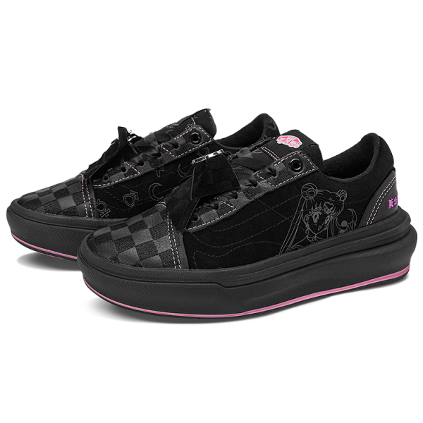 SAILOR MOON x Vans Overt CC