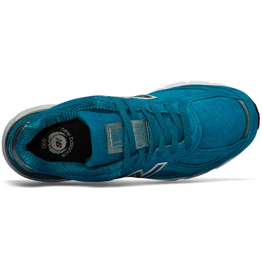 New Balance NB 990 V4