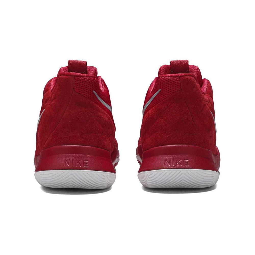 Nike Kyrie 3 Grade School
