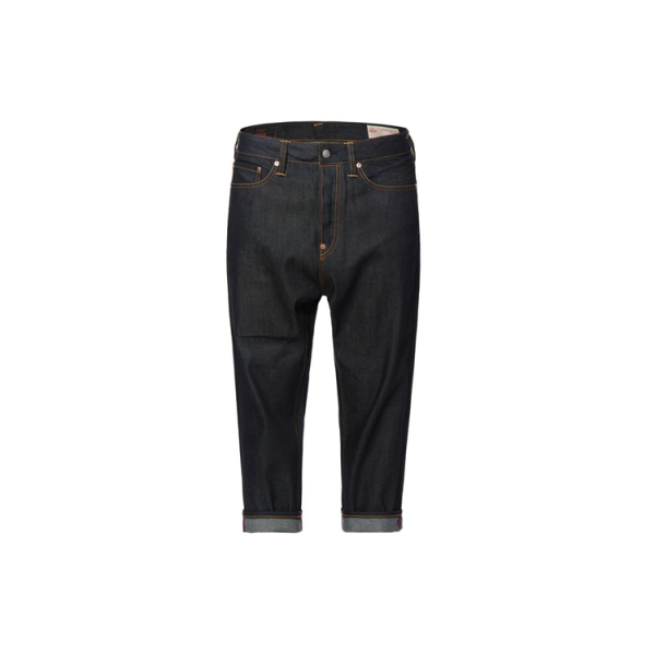 EVISU M