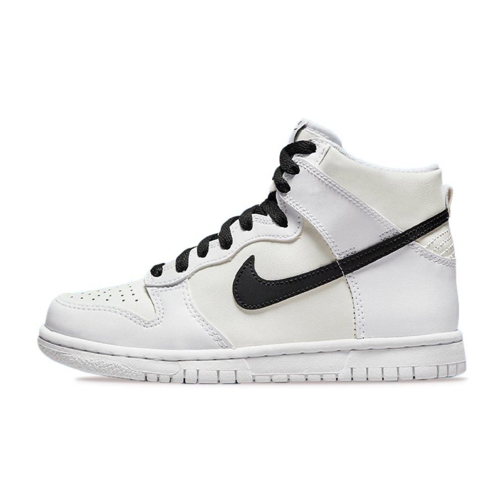 Nike Dunk High "Stormtrooper"