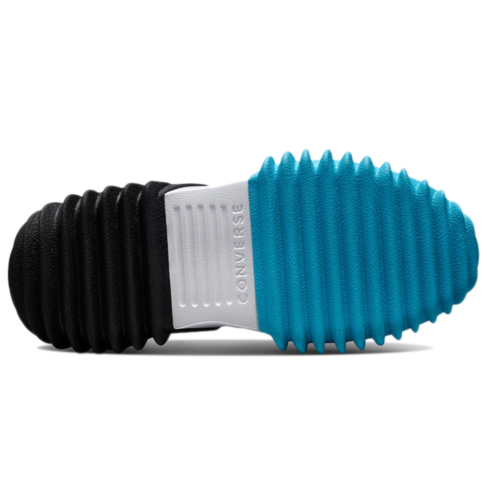 Converse Run Star Motion