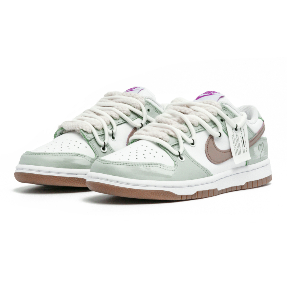 【 】 Nike Dunk Low