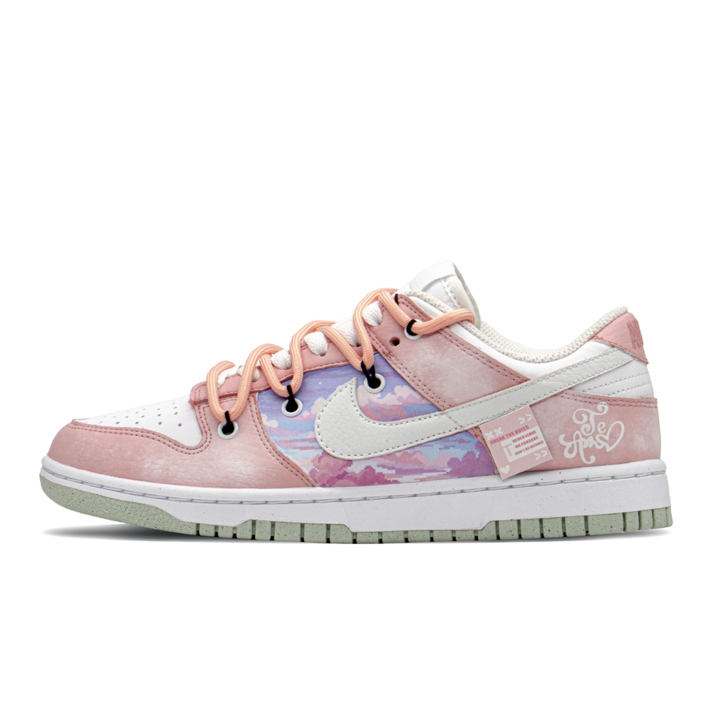 【 】 Nike Dunk Low