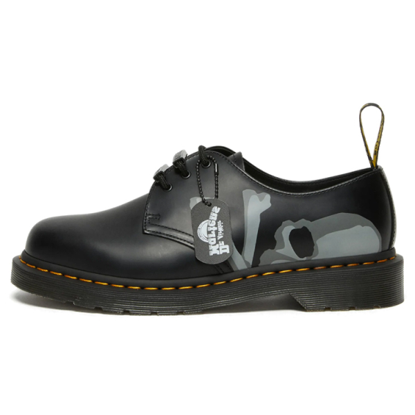 A BATHING APE x mastermind JAPAN x Dr.Martens 1461