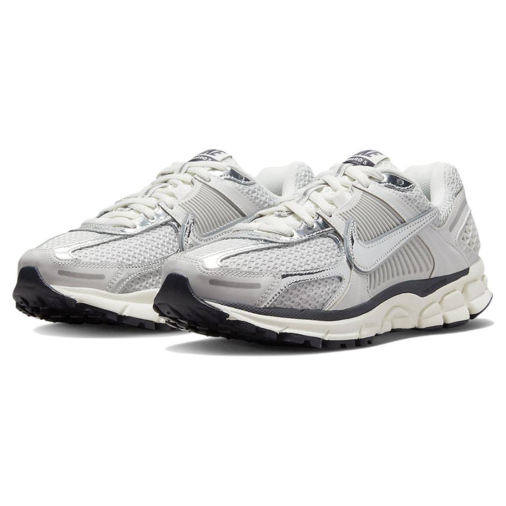 Nike Air Zoom Vomero 5 "Photon Dust"