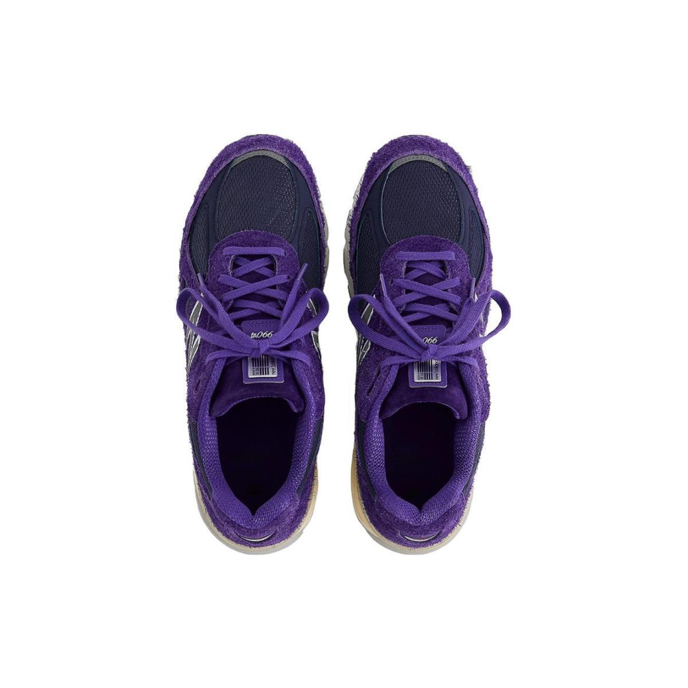 New Balance NB 990 V4
