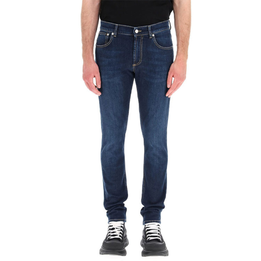 Alexander McQueen FW21 Logo