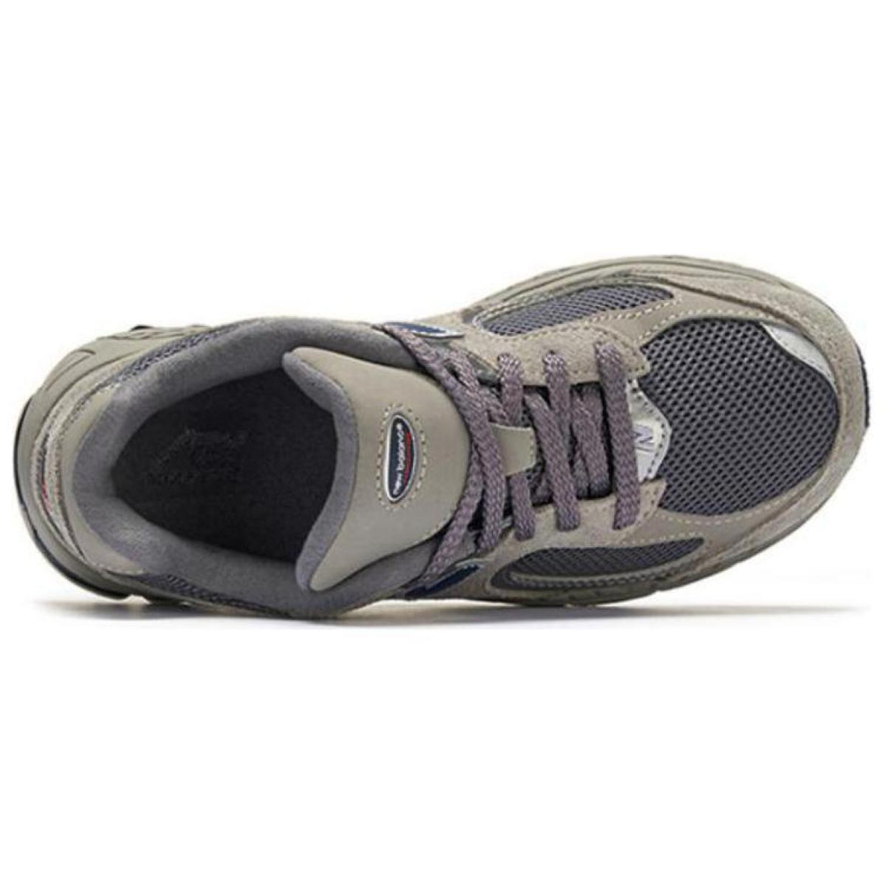 New Balance NB 2002R