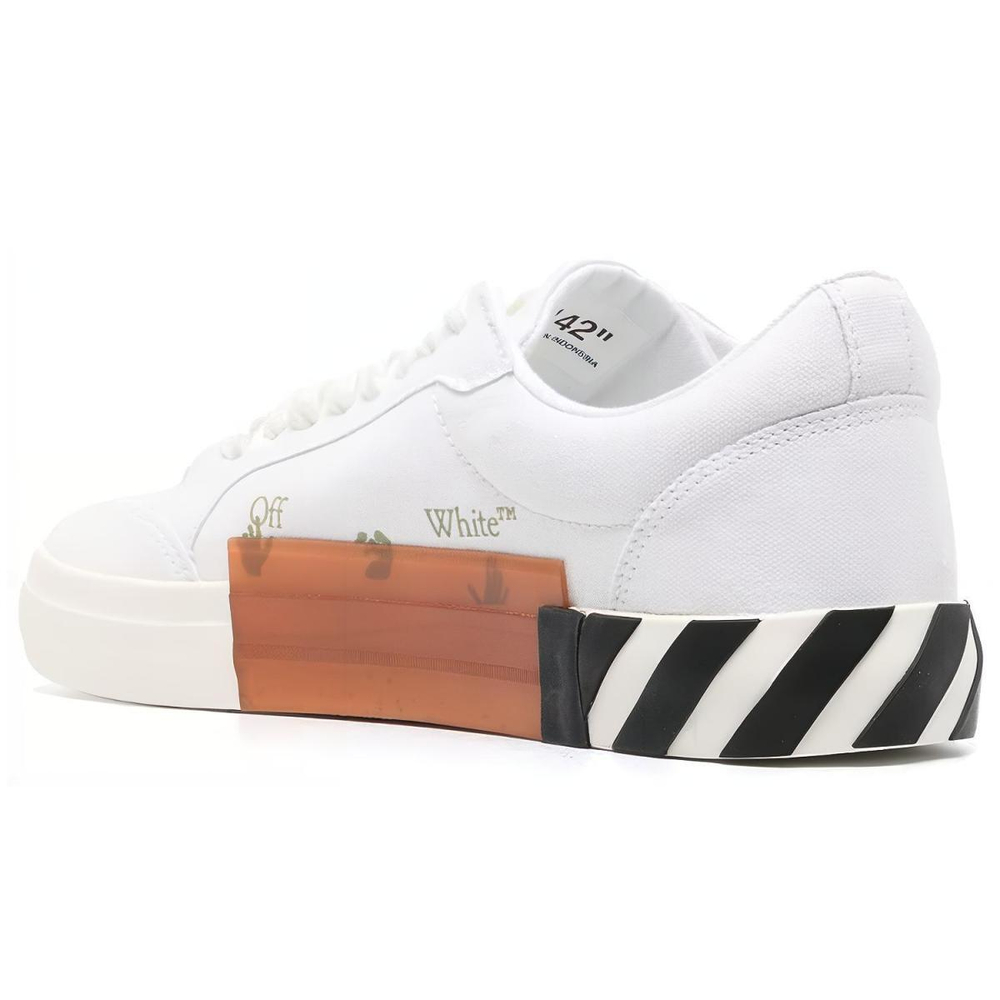 OFF-WHITE