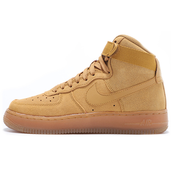 Nike Air Force 1 LV8 3