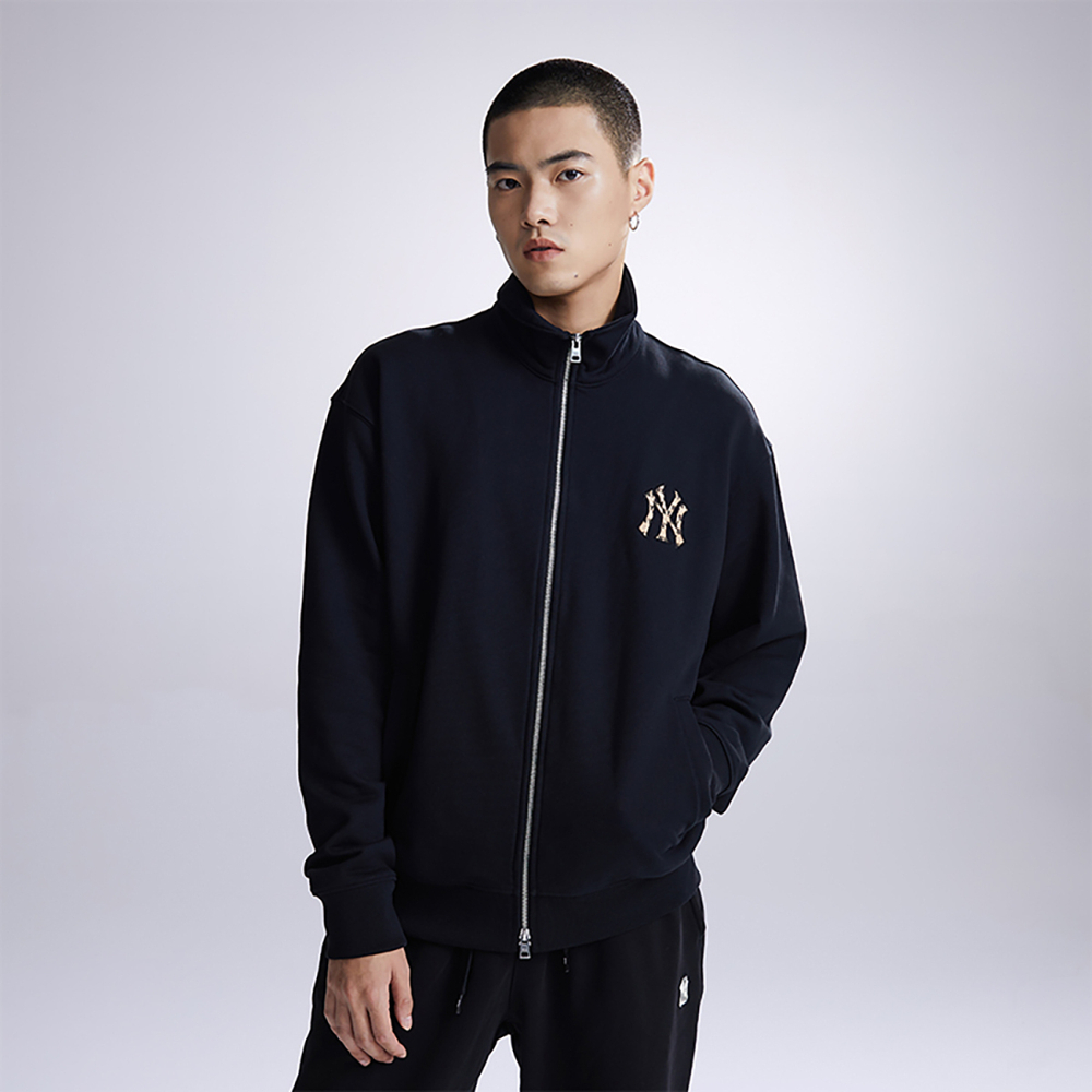 MLB FW23 LOGO