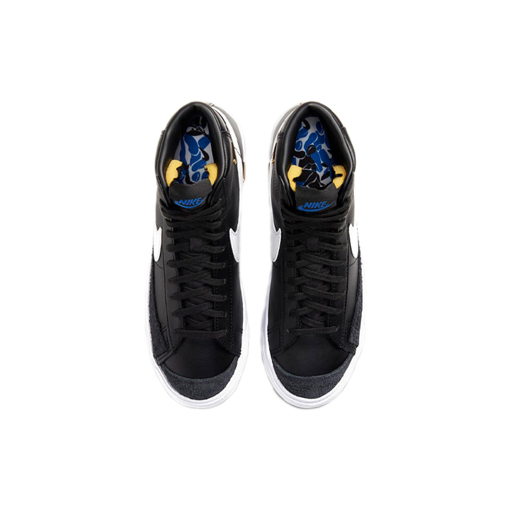 Nike Blazer 77 se "gold luxe"