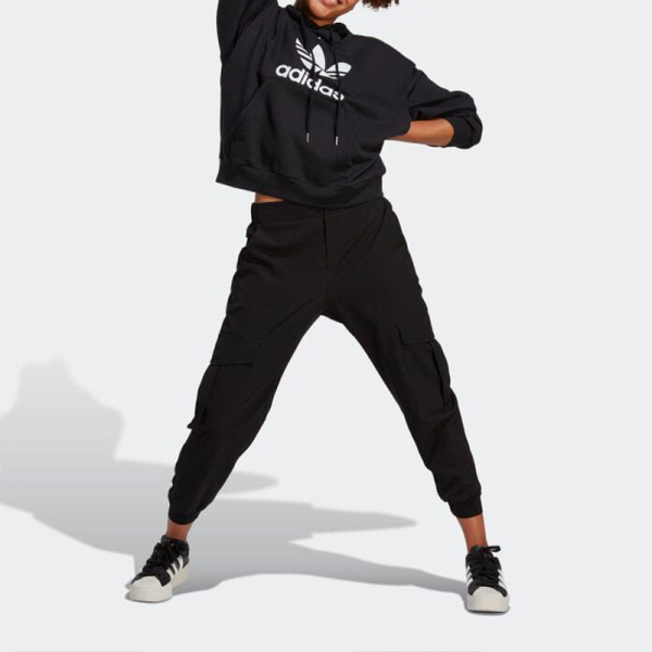 Adidas originals Logo