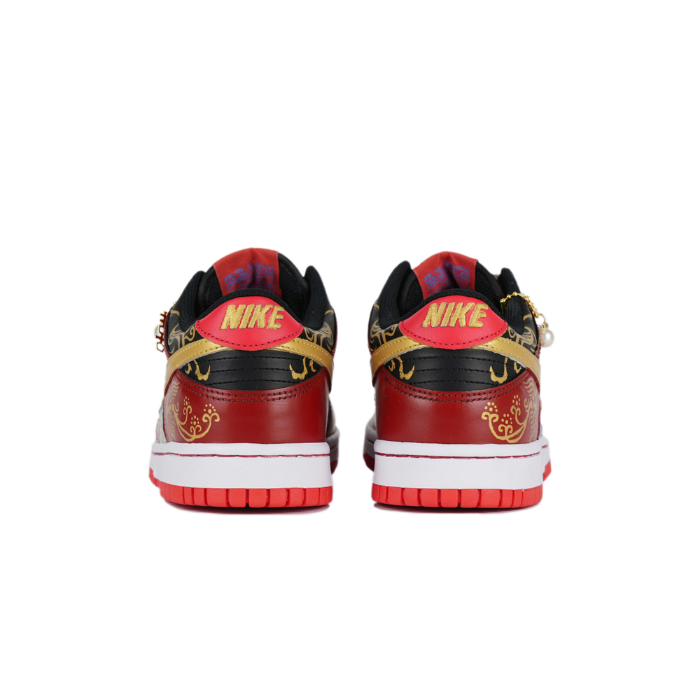 【 】 Nike Dunk Low