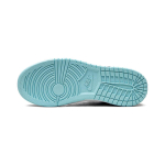 Nike Dunk Low SE "Barber Shop"