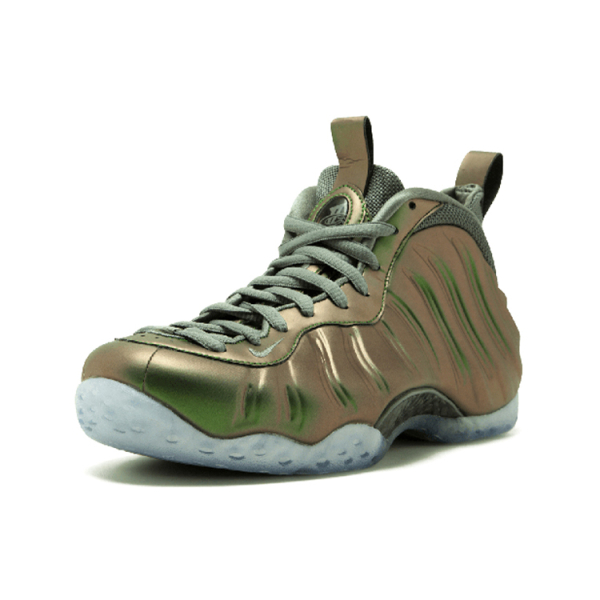 Nike Foamposite One iridescent (w)