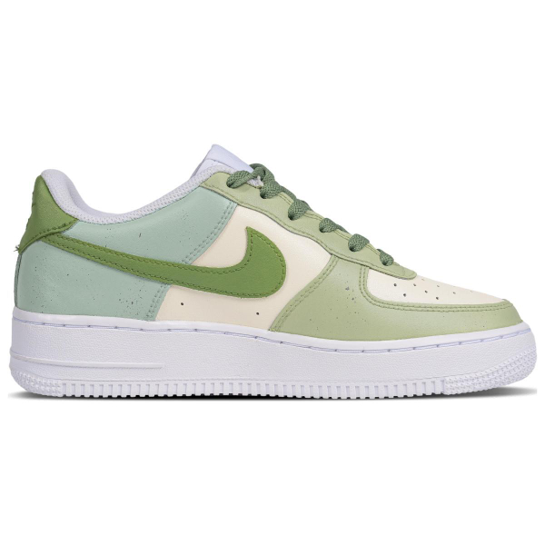 【 】 Nike Air Force 1