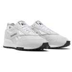 Reebok LX2200