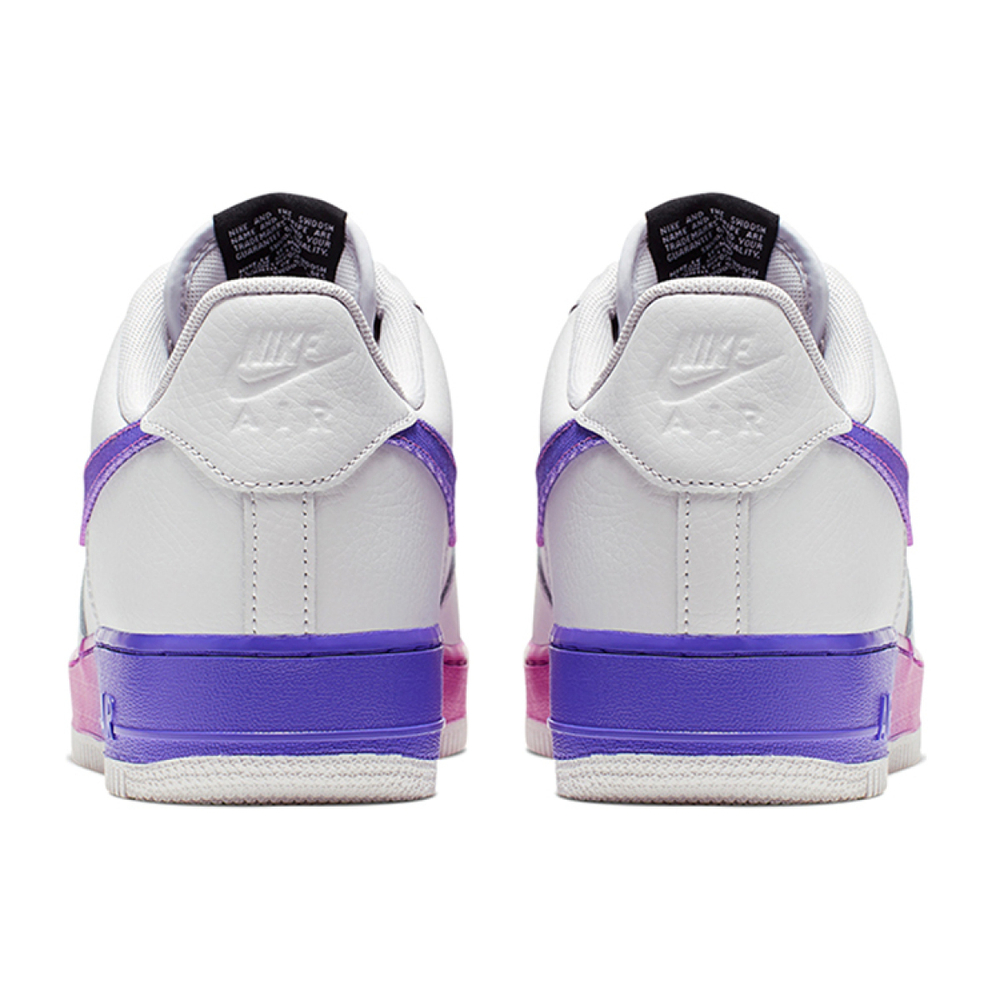 Nike Air Force 1 07 LV8