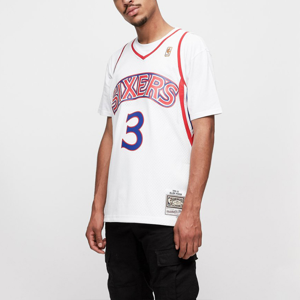 Mitchell & Ness