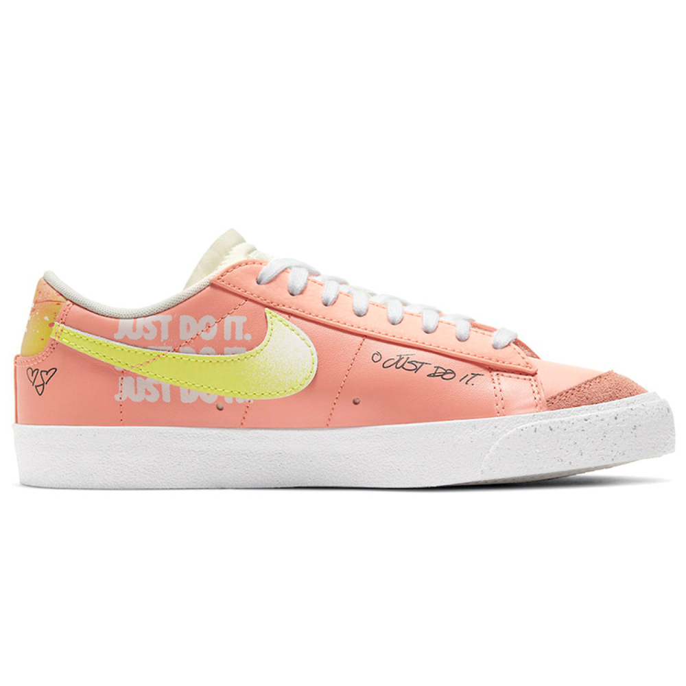 Nike Blazer '77 Swoosh