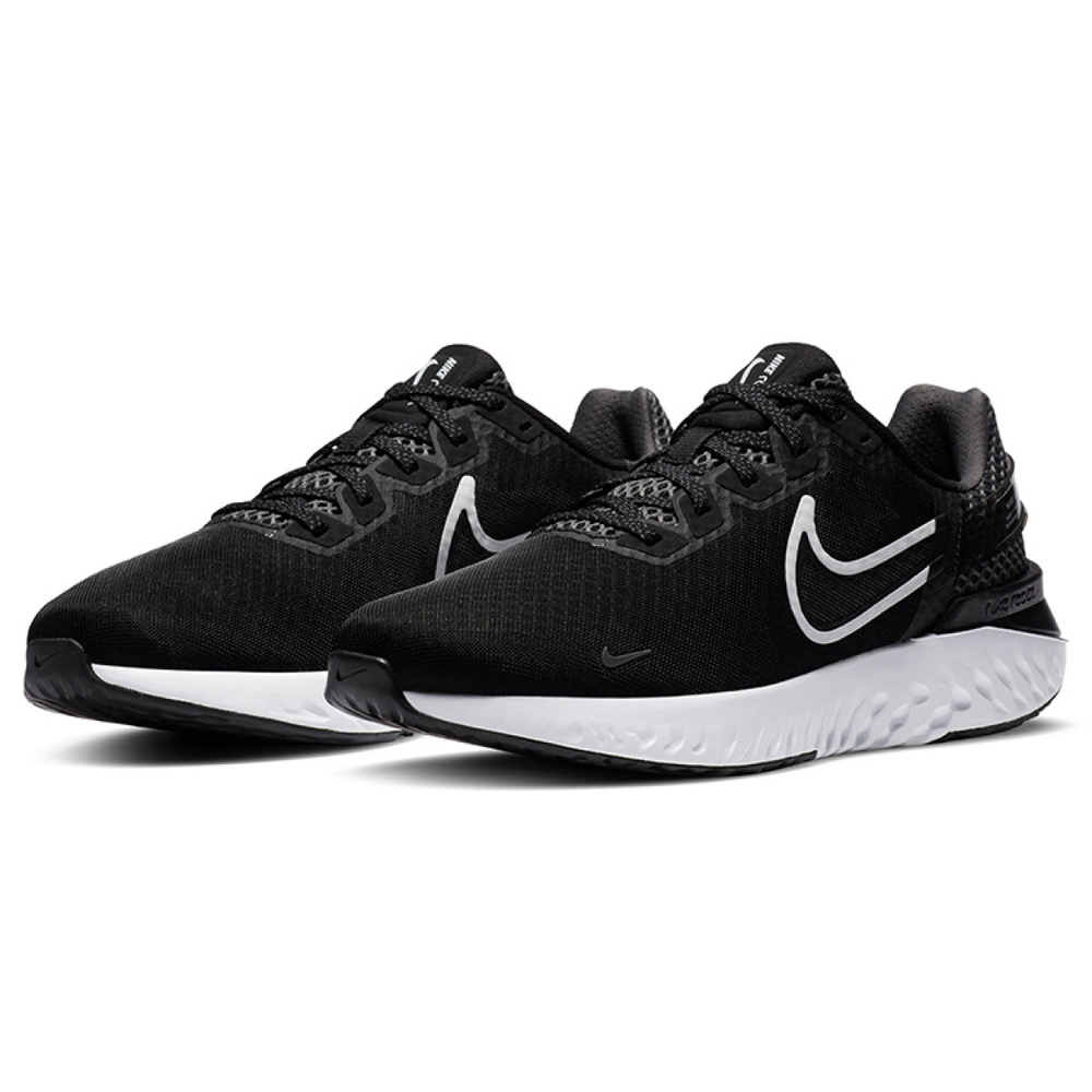 Nike Legend React 3