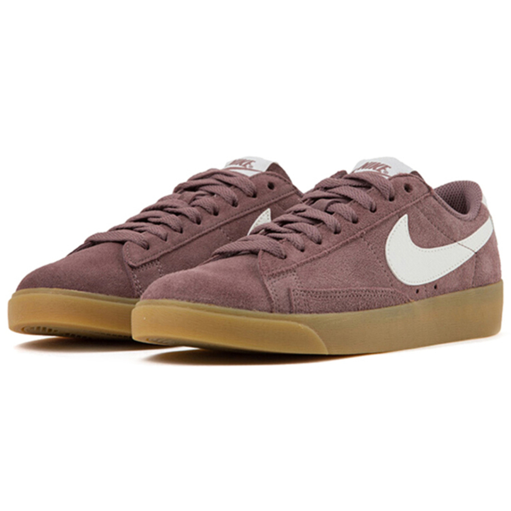 Nike Blazer SD