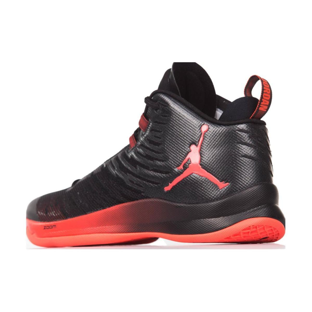 Jordan Super.Fly 5 X 5