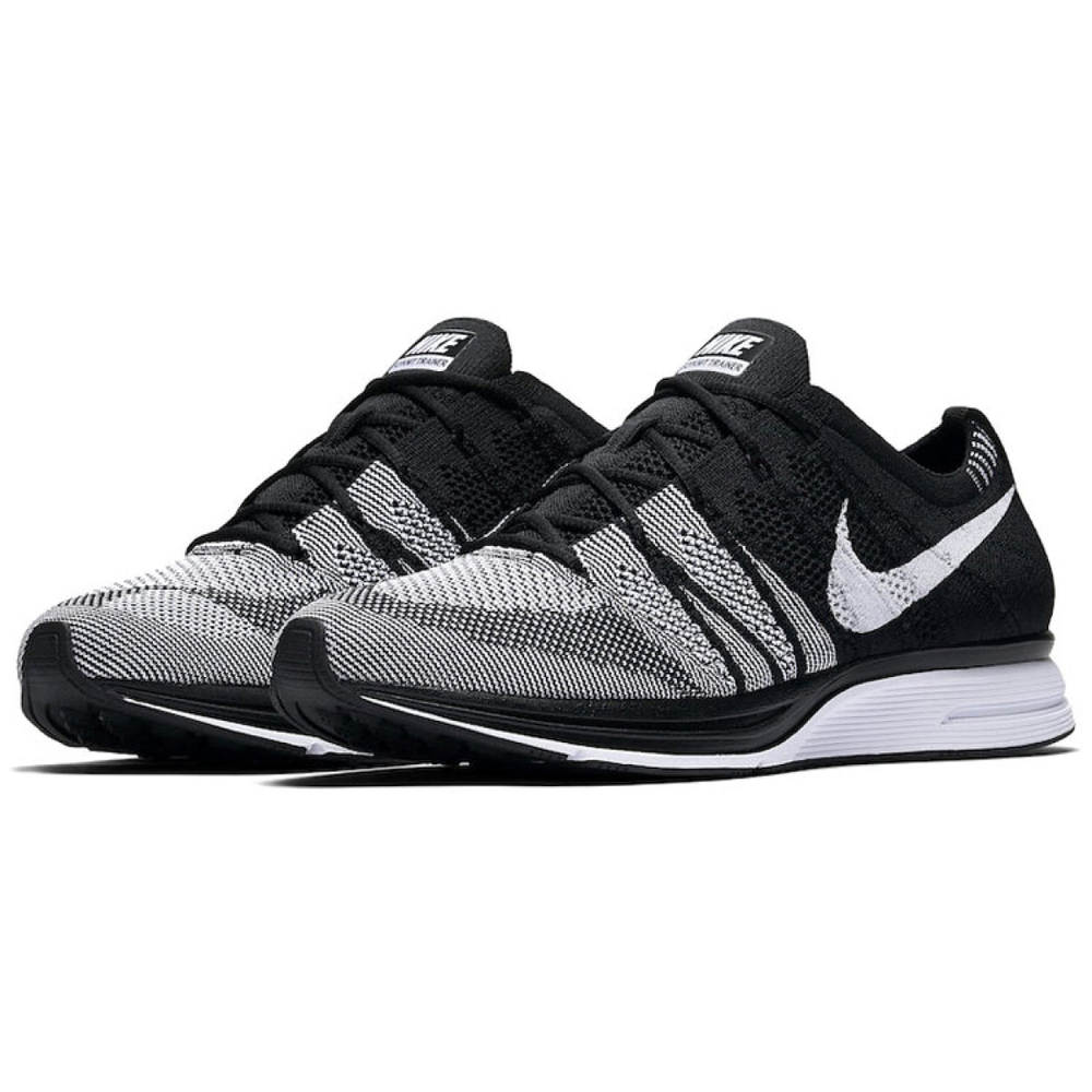 Nike Flyknit Trainer Oreo