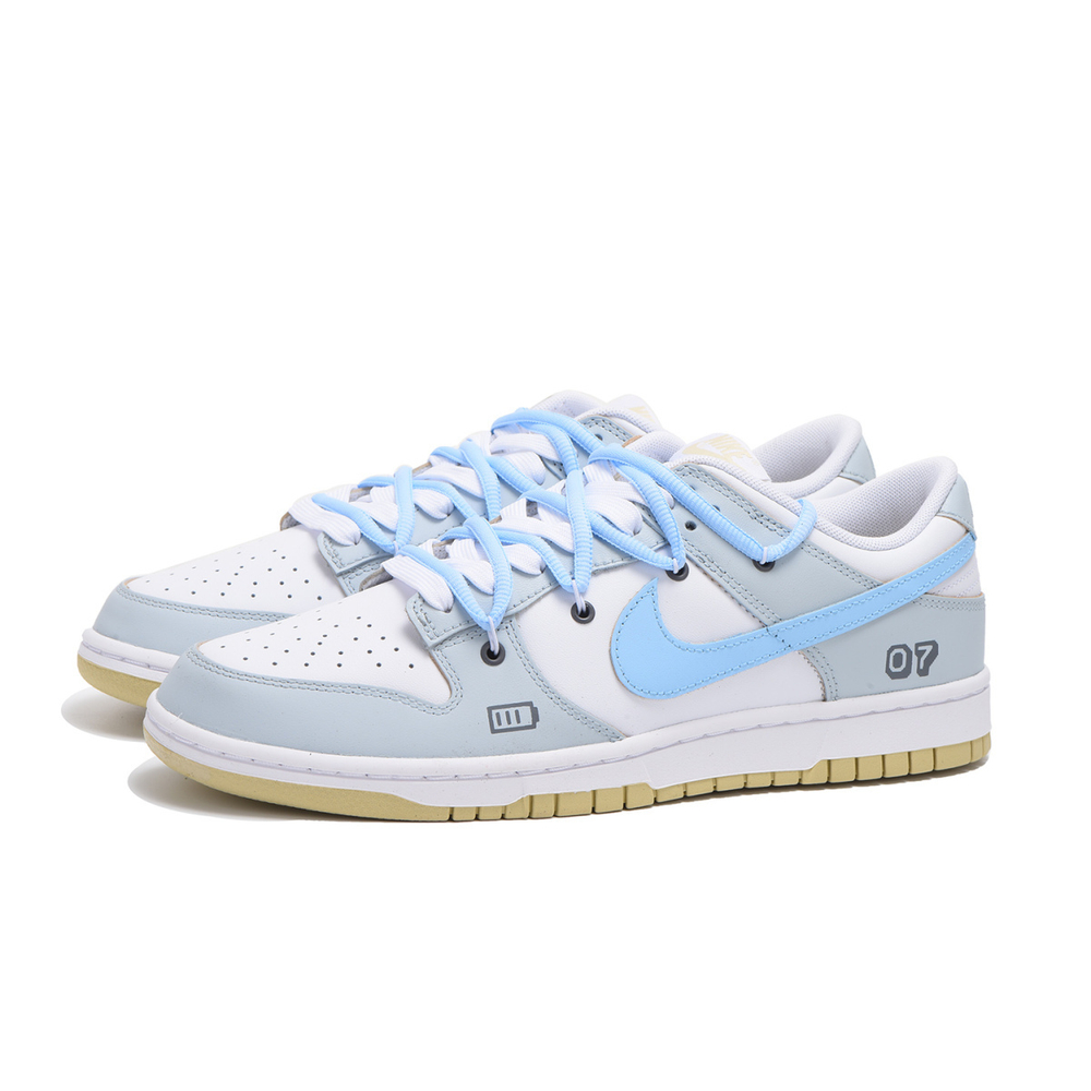 【 】 Nike Dunk Low