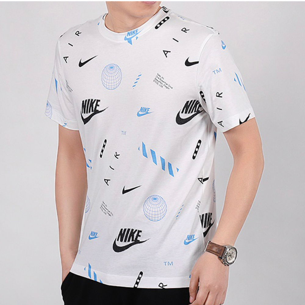 Nike Logo T