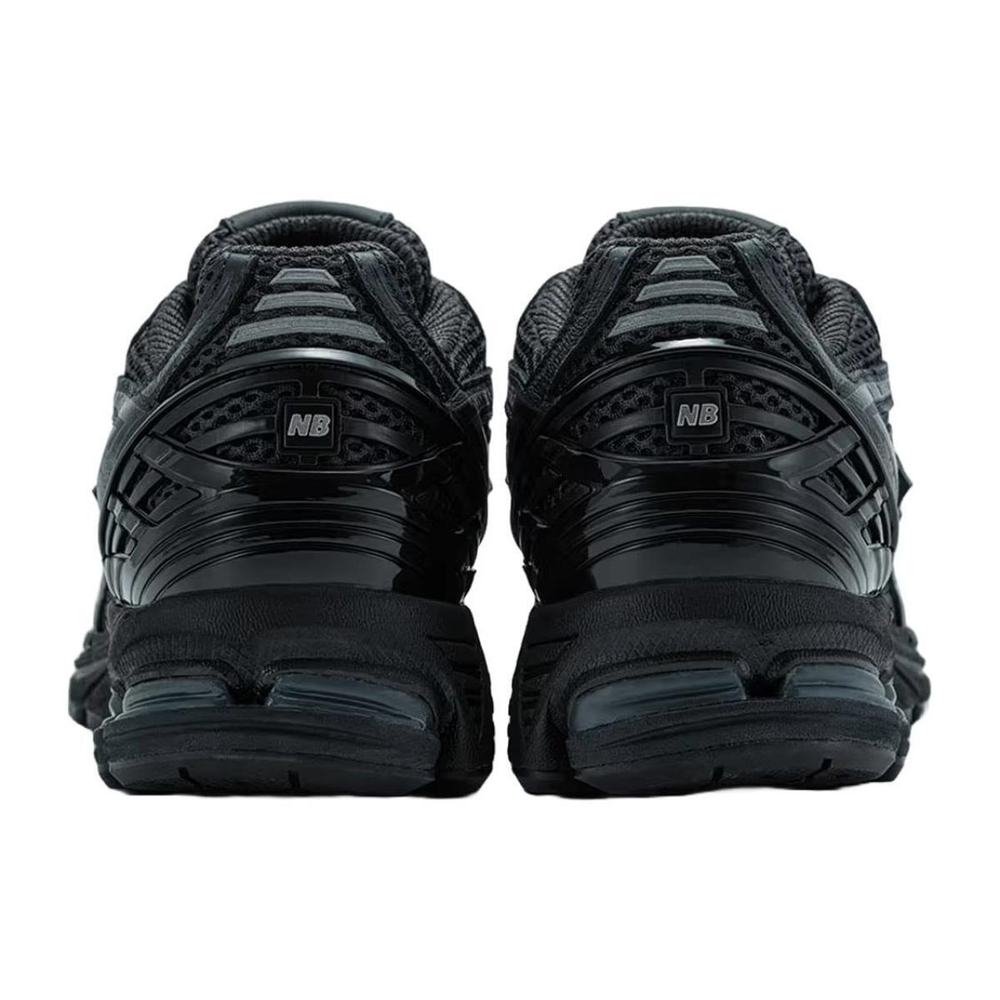 COMME des GARÇONS HOMME x New Balance NB 1906R