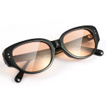 【 】 upthree TR/