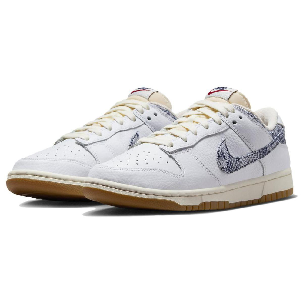 Nike Dunk "Washed Denim"