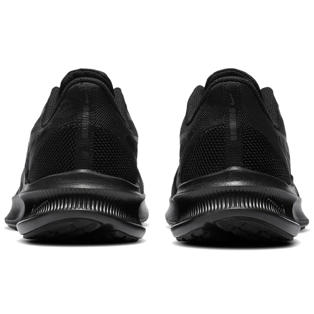 Nike Downshifter 10