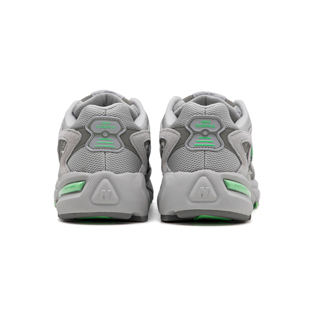 Niko and ... x New Balance NB 725