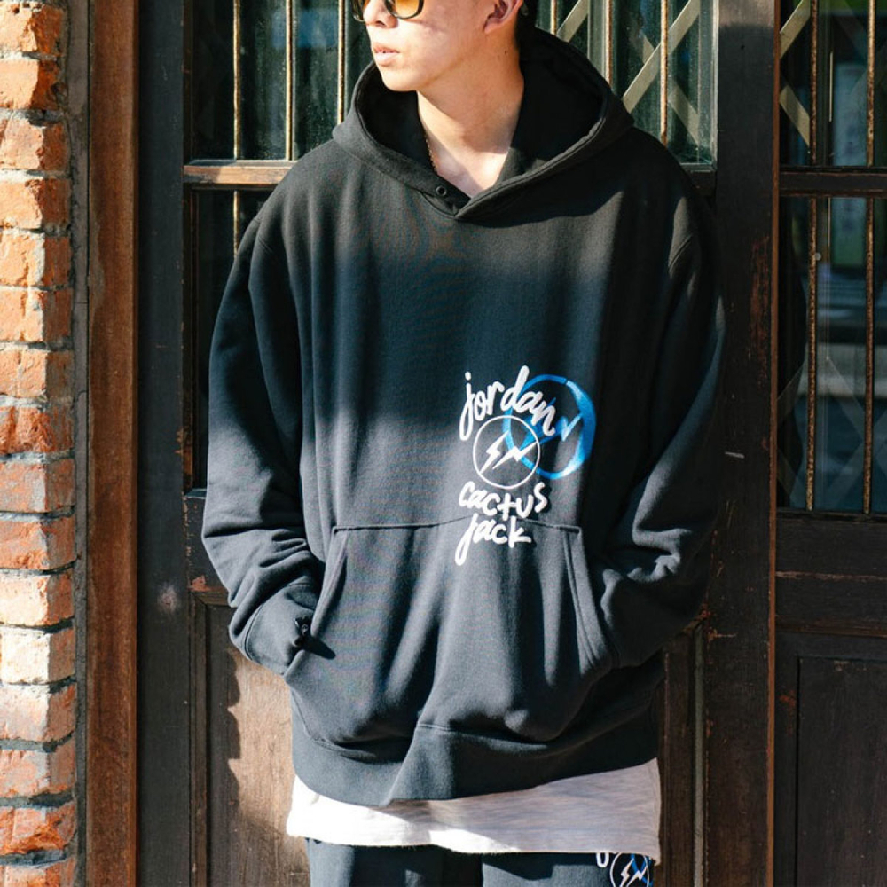 Jordan x Travis Scott x Fragment Design Logo
