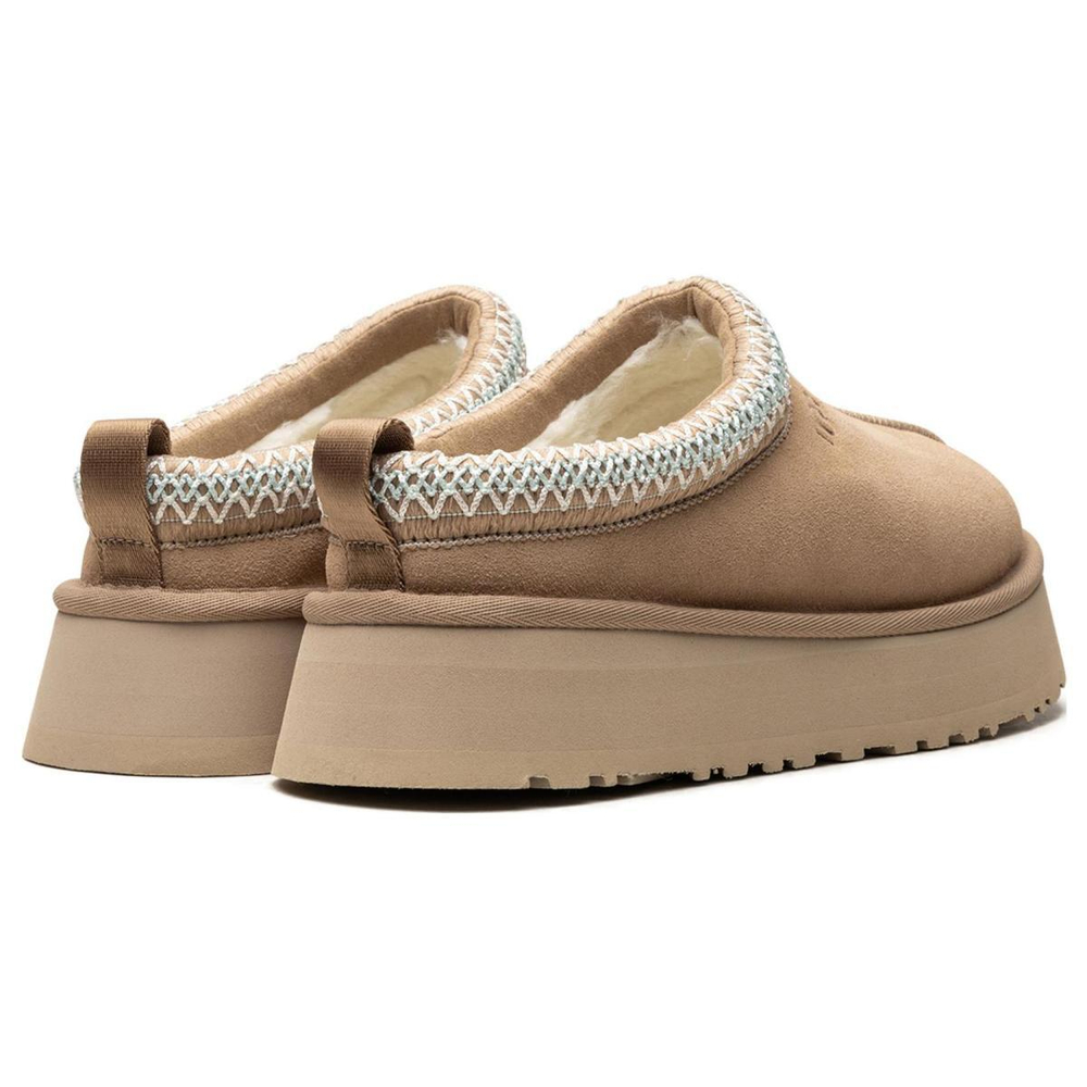 UGG