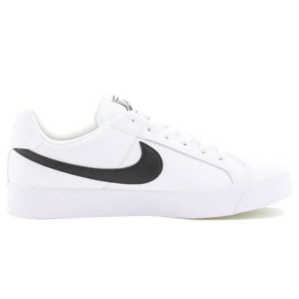 【 】 Nike Court Royale
