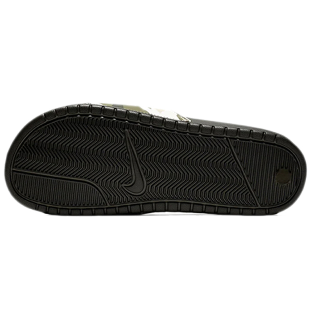 Nike Benassi dji