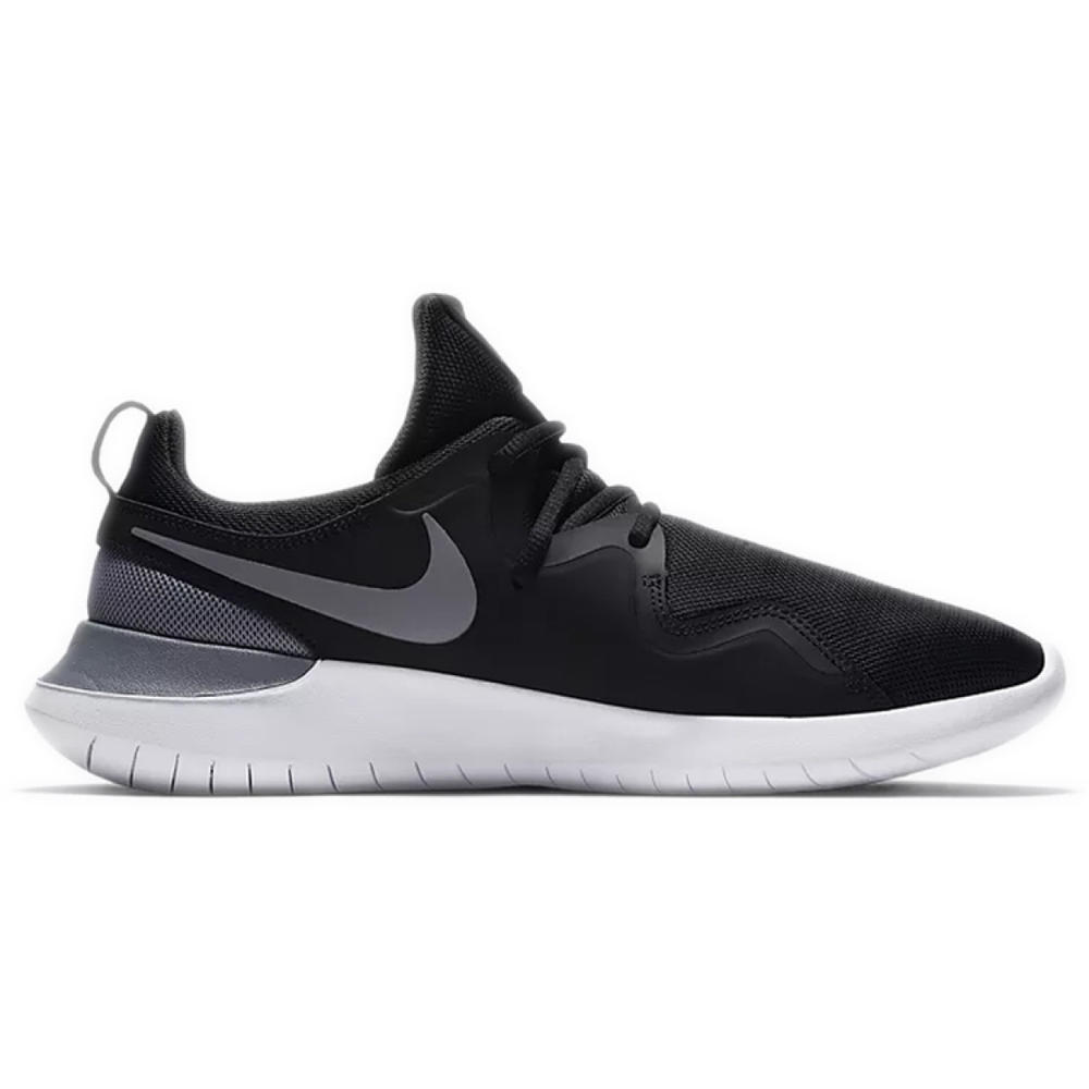 Nike Tessen
