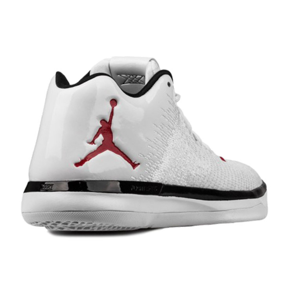 Air Jordan 31 Low "Chicago Home"