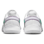 Nike Legend Essential 2