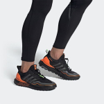 Adidas ULT Dna