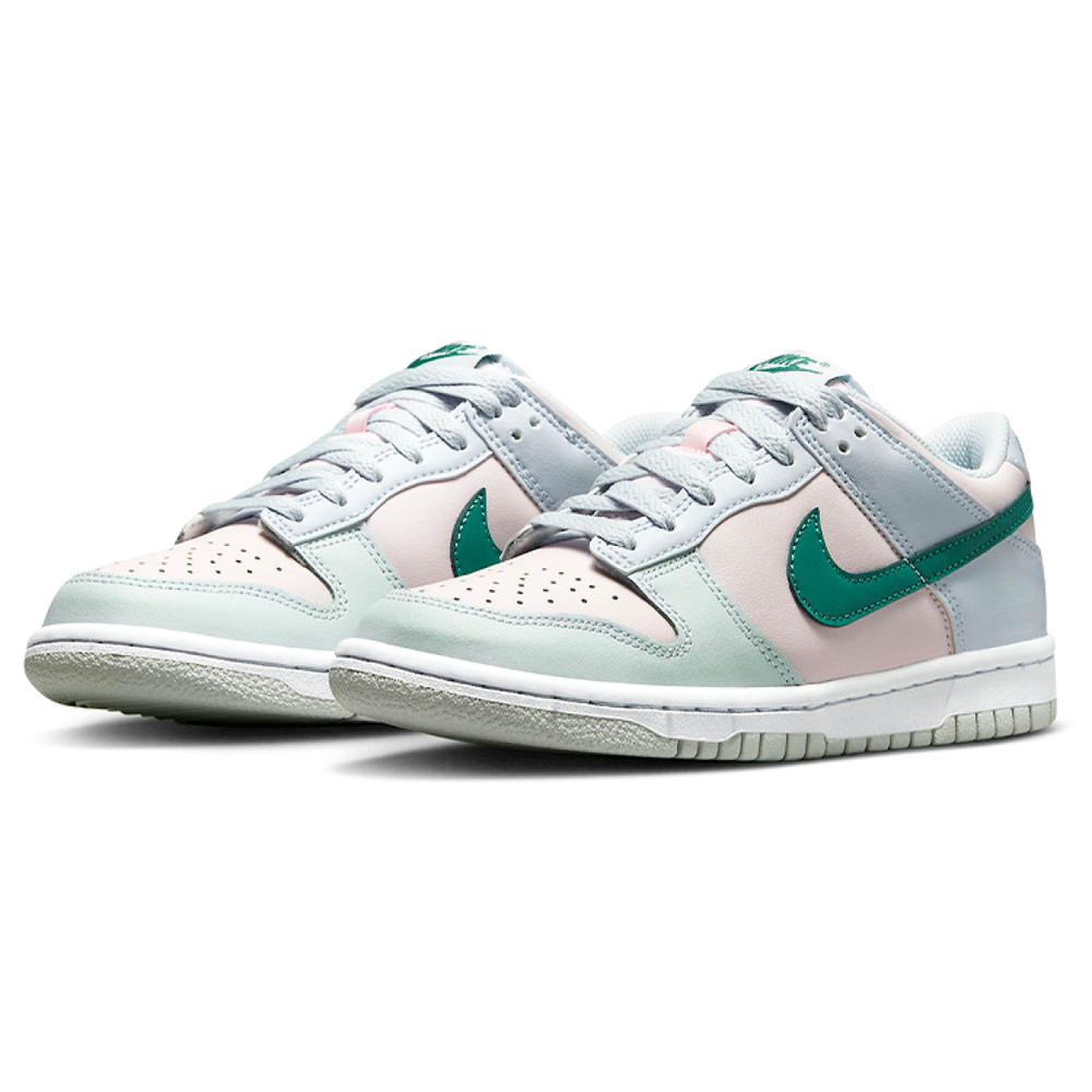 Nike Dunk Mineral Teal