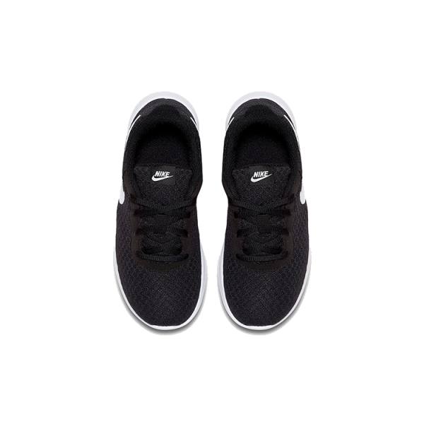 Nike Tanjun
