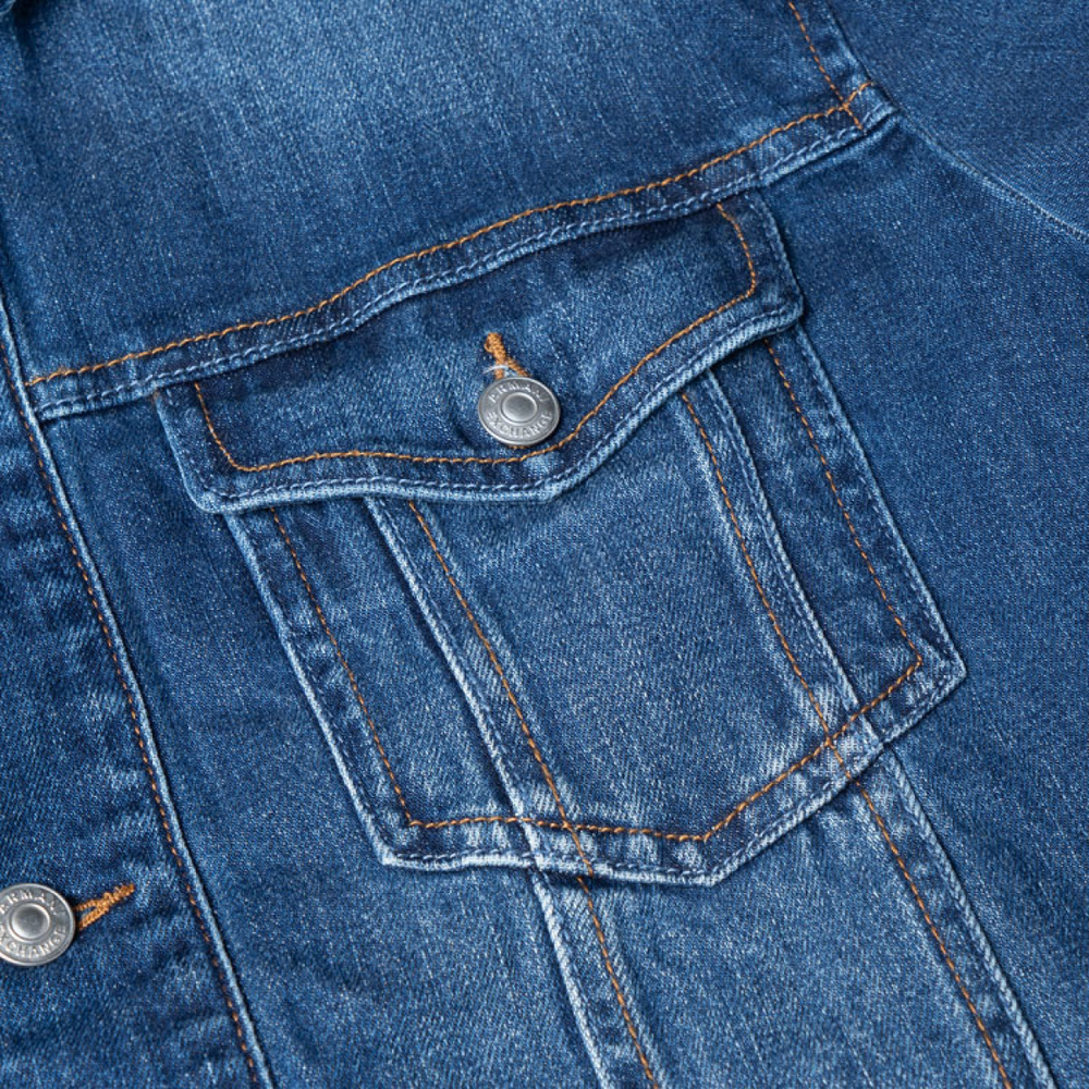 ARMANI EXCHANGE SS23
