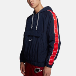 Nike NSW Big Swoosh Logo