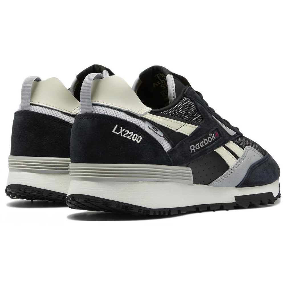 Reebok LX2200